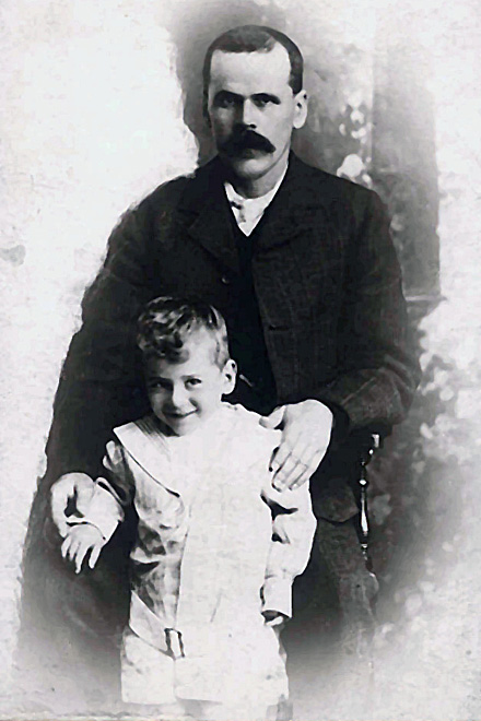 Seveil Claybrough and his son Albert (1908)