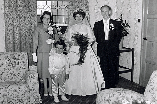 The Porter Family<br>Maureen's Wedding Day (1960)